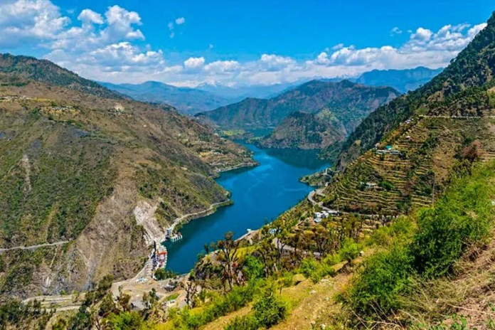 At this offbeat destination in Uttarakhand, you will find beautiful views and peace